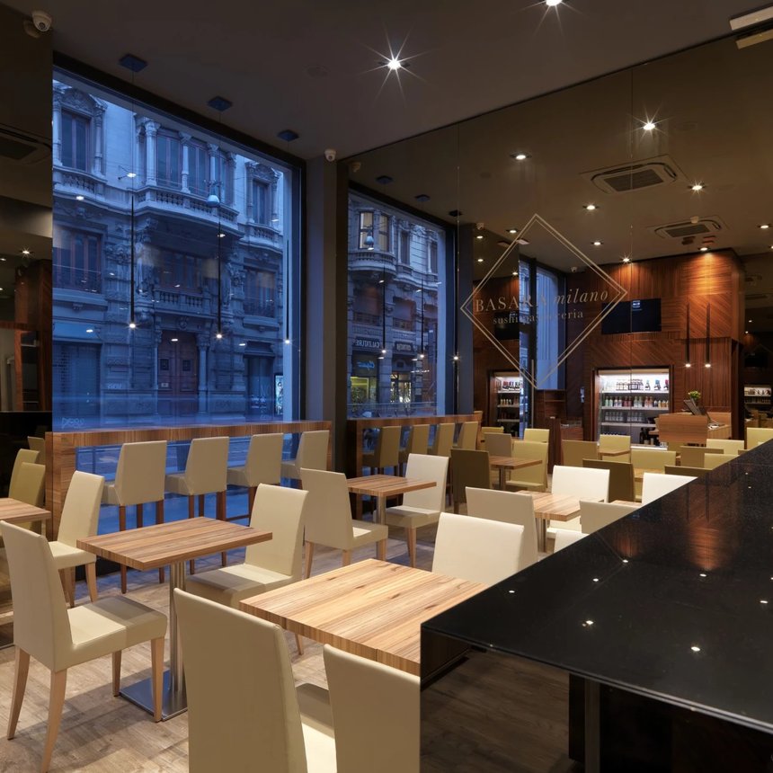 Banco kaiten magnetico nero — Basara Milano Via Washington