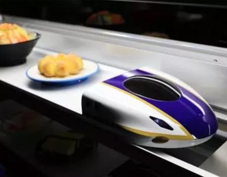 Sushi train Shinkansen Hong Chiang